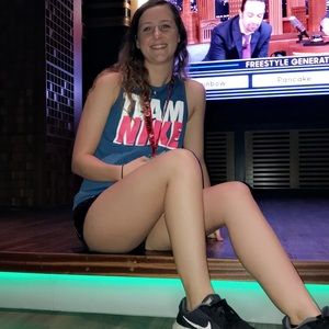 Meet your Posher, Kayla